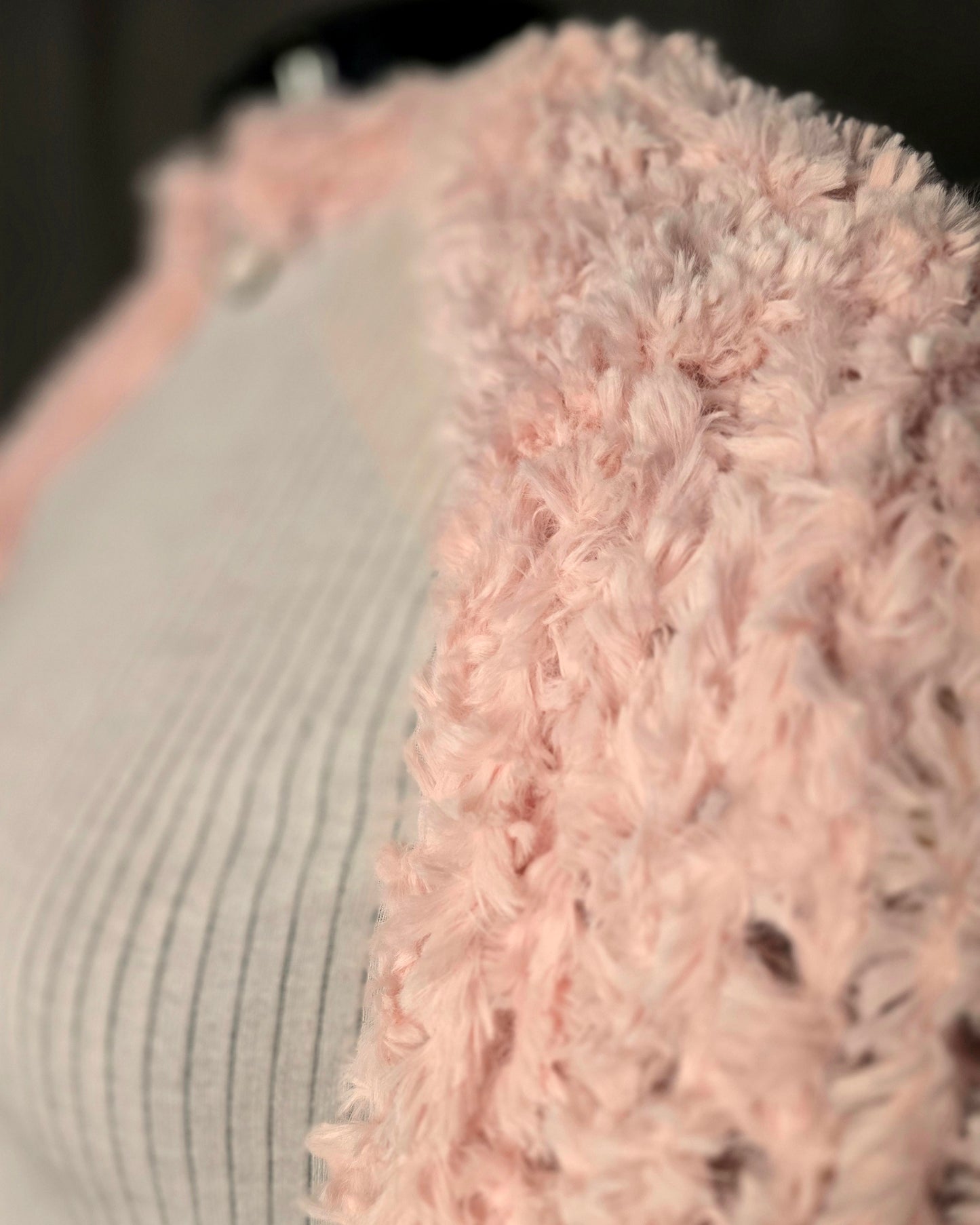 Pretty in Pink - epaulet