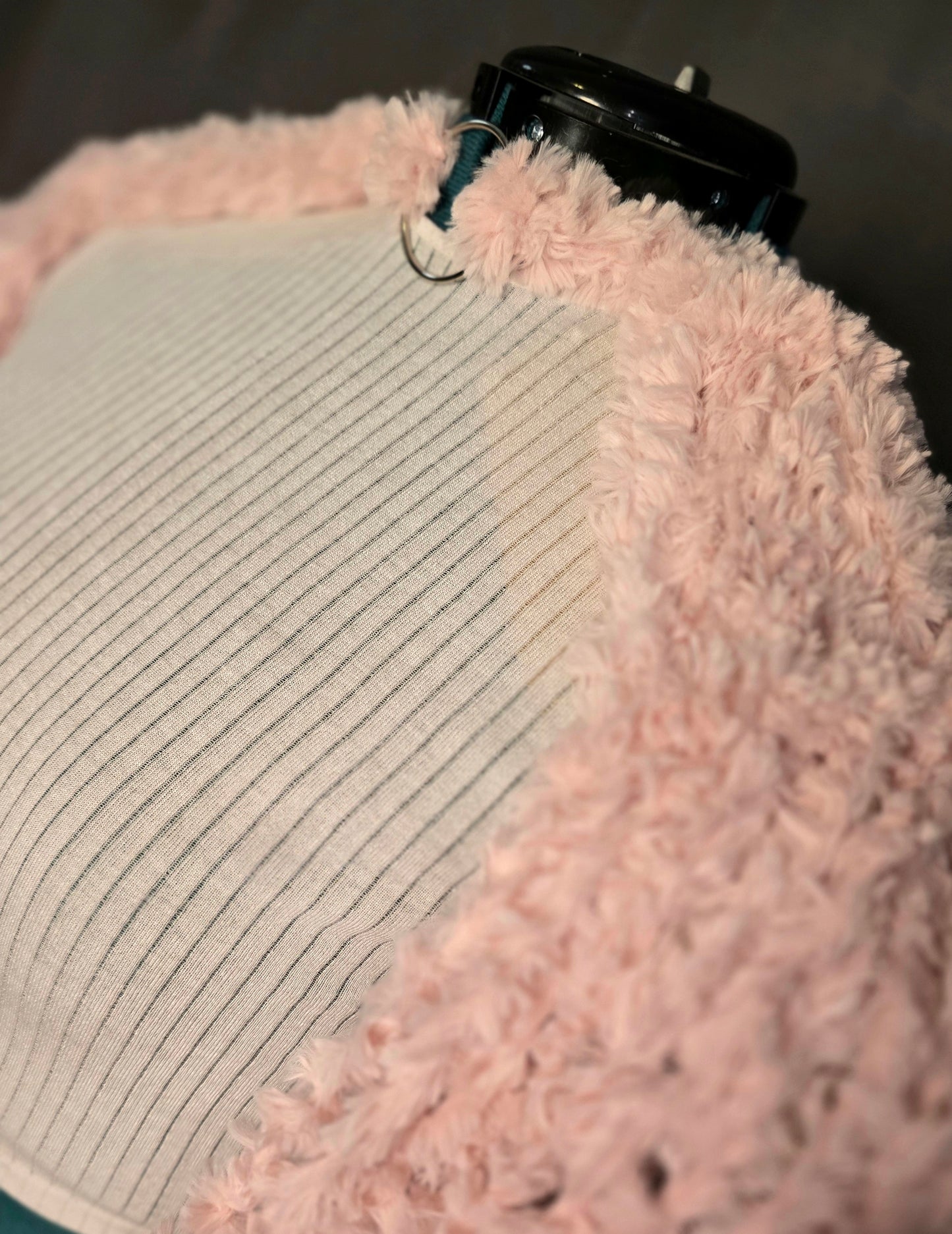 Pretty in Pink - epaulet