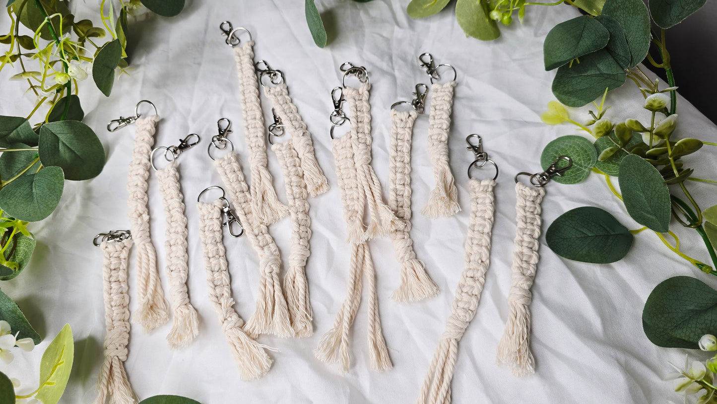 Macrame keychain